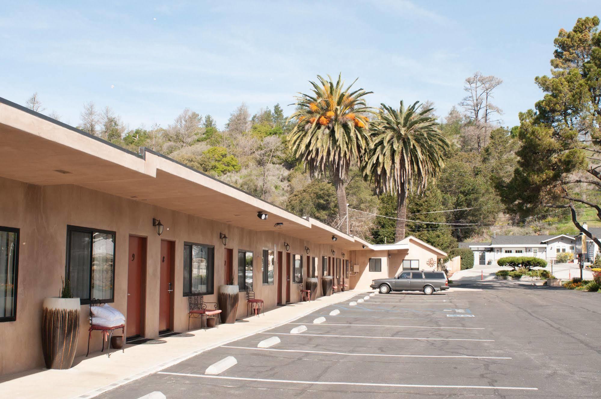 Cambria Palms Motel מראה חיצוני תמונה